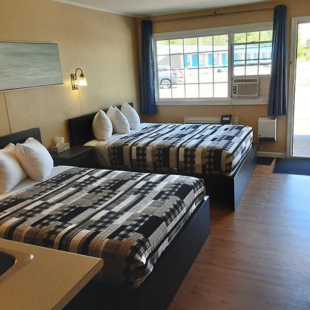 Berry'S Motel Truro Eksteriør billede